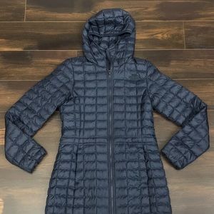 The North Face Navy Blue Women's Eco Thermoball Parka